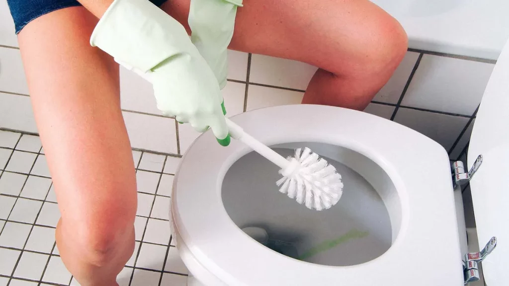 How to Remove Skid Marks on the Toilet | 
how to prevent skid marks in toilet