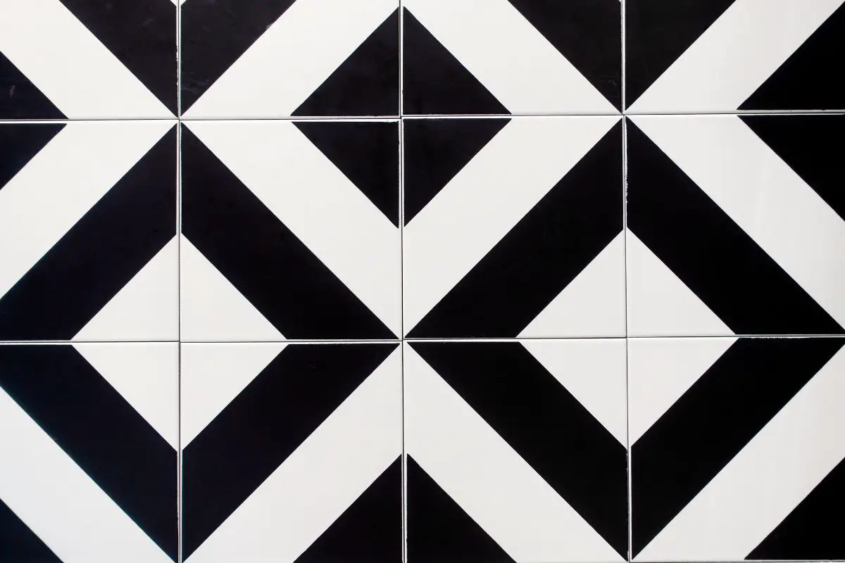 White Tile with Black Grout An enduring Trend for your Home